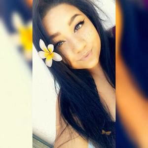 Meet your Posher, Tabitha